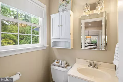 Bath - 809 W Redman Ave, Haddonfield, NJ 08033 photo 1 of 2