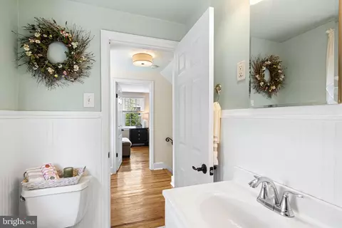 Entry Way - 809 W Redman Ave, Haddonfield, NJ 08033 photo 6 of 6