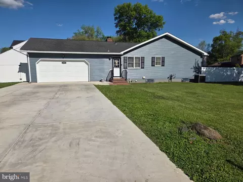 1726 Briarwood Dr, Somerdale, NJ 08083
