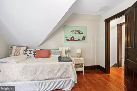 Bedroom - 213 Warwick Rd, Haddonfield, NJ 08033 photo 7 of 10