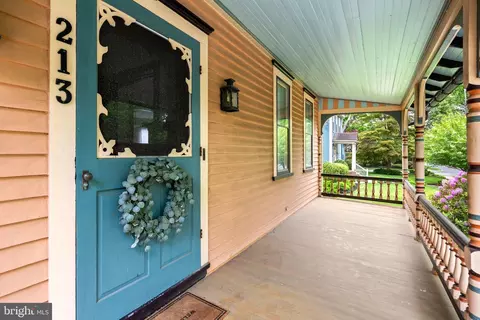 Exterior - 213 Warwick Rd, Haddonfield, NJ 08033 photo 2 of 7