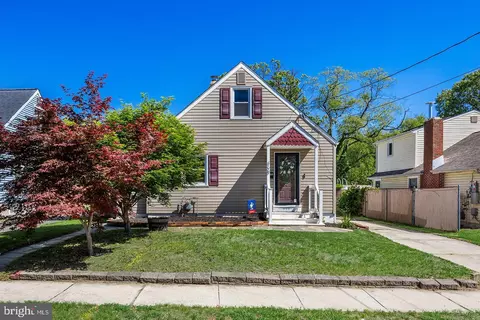 468 Center Ave, Runnemede, NJ 08078