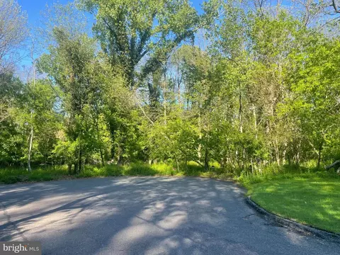 37 Imperial Dr, Cherry Hill, NJ 08003