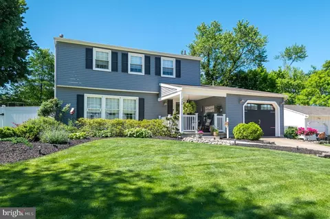 Exterior - 34 Madison Dr, Clementon, NJ 08021 photo 2 of 12