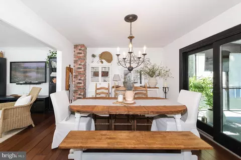 Dining - 34 Madison Dr, Clementon, NJ 08021 photo 2 of 5
