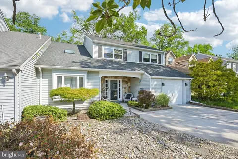 23 Wynnewood Dr, Voorhees, NJ 08043