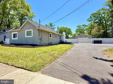 16 E 9th Ave, Pine Hill, NJ 08021