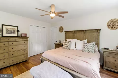 Bedroom - 17 Devon Ct, Haddonfield, NJ 08033 photo 2 of 4
