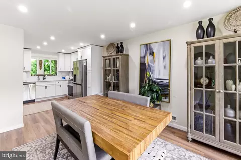 Dining - 17 Devon Ct, Haddonfield, NJ 08033 photo 2 of 2