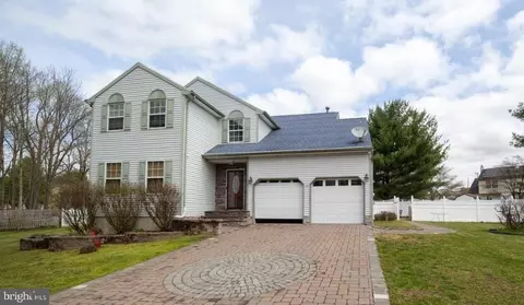 17 Joel Ct, Lindenwold, NJ 08021