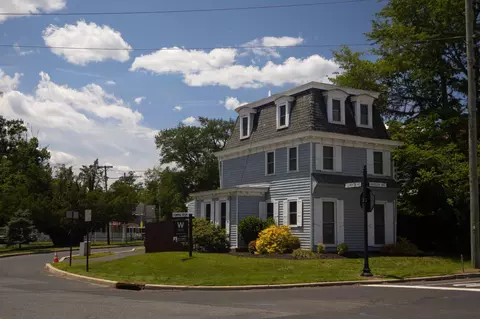 1 Haddon Ave, Gibbsboro, NJ 08026