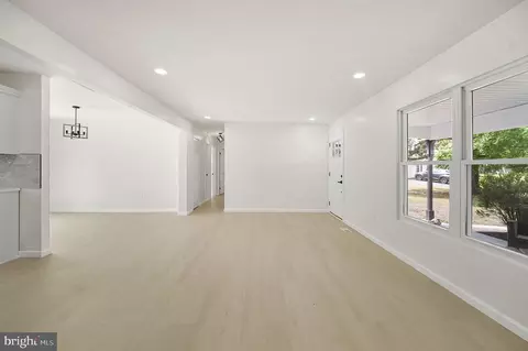 4 Alan Pl, Sicklerville, NJ 08081 photo 12