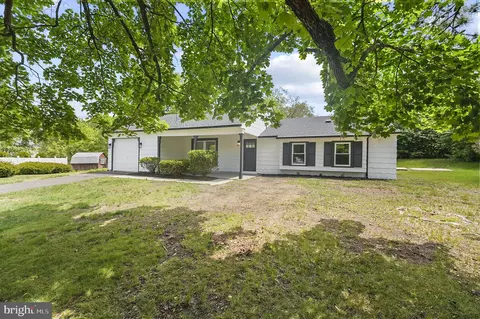 4 Alan Pl, Sicklerville, NJ 08081 photo 5