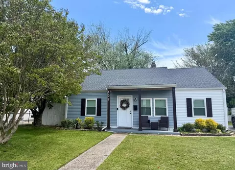 109 Burnt Mill Rd, Cherry Hill, NJ 08003