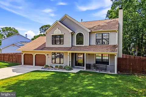 34 Aberdeen Dr, Sicklerville, NJ 08081