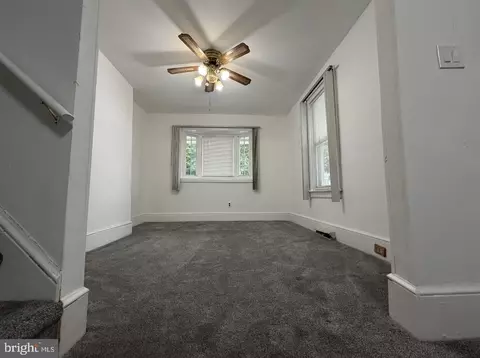 60 W Browning Rd, Bellmawr, NJ 08031