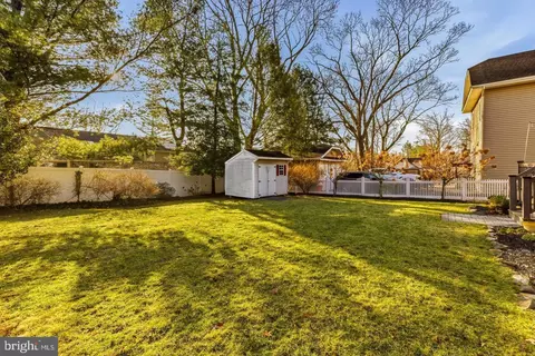 Exterior - 656 E Greenman Rd, Haddonfield, NJ 08033 photo 2 of 2