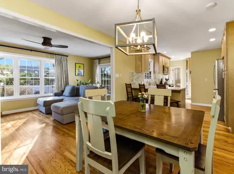 Dining - 656 E Greenman Rd, Haddonfield, NJ 08033 photo 2 of 2