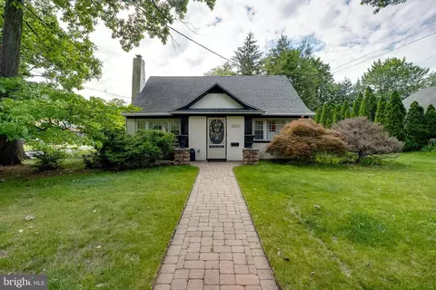 401 Copley Rd, Haddonfield, NJ 08033