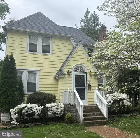 750 Mount Vernon Ave, Haddonfield, NJ 08033