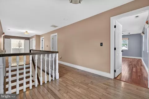 Entry Way - 117 State Ave, Lindenwold, NJ 08021 photo 8 of 9