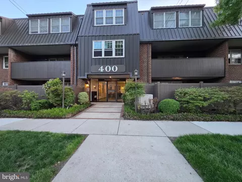 25 Haddonfield Cmns, Haddonfield, NJ 08033