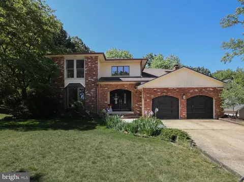 20 Acorn Hill Dr, Voorhees, NJ 08043