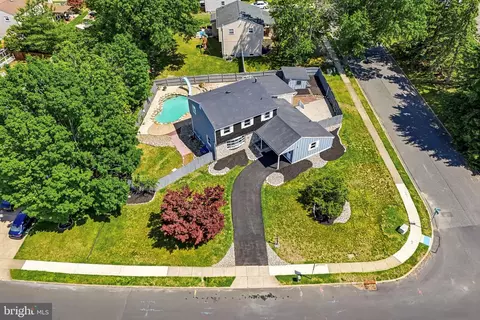 View/Area - 5 Jefferson Dr, Clementon, NJ 08021 photo 1 of 5