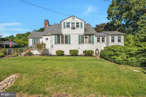Exterior - 114 Ebert Ave, Voorhees, NJ 08043 photo 3 of 5