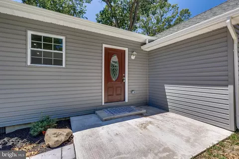 Exterior - 140 E 9th Ave, Pine Hill, NJ 08021 photo 2 of 8