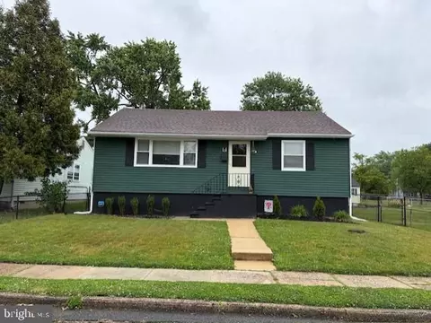 48 S Oak Ave, Mount Ephraim, NJ 08059
