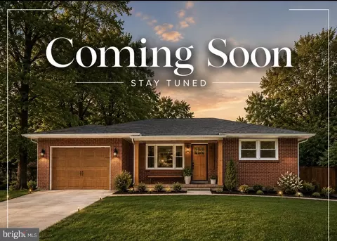 959 W Kings Hwy, Mount Ephraim, NJ 08059