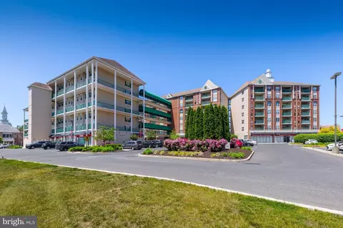 6142 Main St, Voorhees, NJ 08043