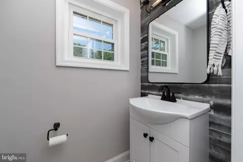 Bath - 507 Howard Rd, Cherry Hill, NJ 08034 photo 3 of 3