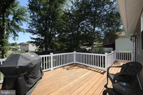 Exterior - 507 Howard Rd, Cherry Hill, NJ 08034 photo 4 of 14