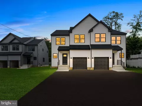 425 Almonesson Rd, Blackwood, NJ 08012