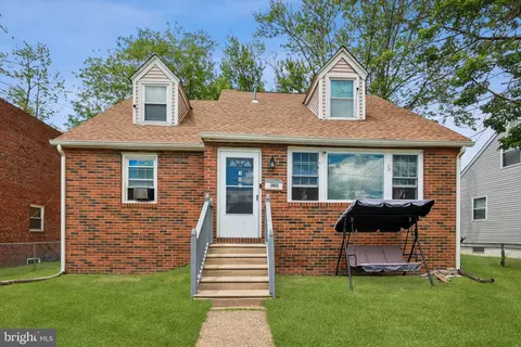 305 Chestnut Ave, Oaklyn, NJ 08107