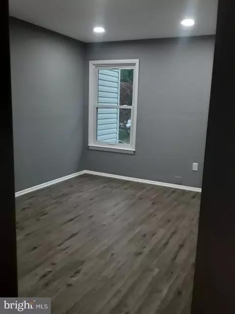Entry Way - 1703 Bromley Ests, Pine Hill, NJ 08021 photo 3 of 6