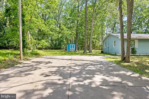 Exterior - 201 E 11th Ave, Pine Hill, NJ 08021 photo 2 of 6