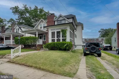 16 W Palmer Ave, Collingswood, NJ 08108