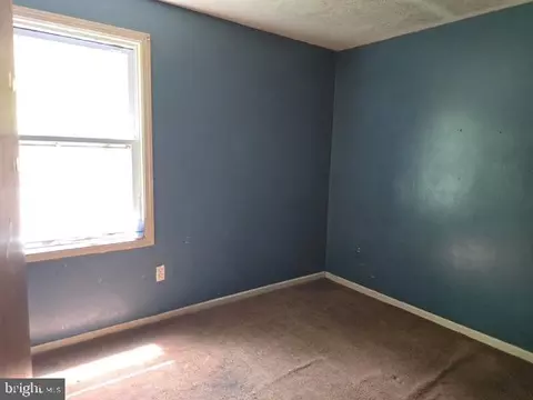 Bedroom - 239 Garfield Ave, Clementon, NJ 08021 photo 5 of 7
