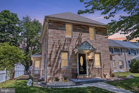 203 New Jersey Rd, Brooklawn, NJ 08030