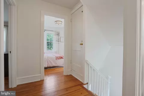 Entry Way - 650 Maple Ave, Haddonfield, NJ 08033 photo 4 of 4