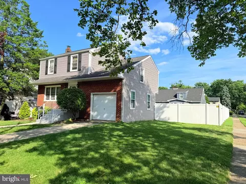 7004 Irving Ave, Pennsauken, NJ 08109
