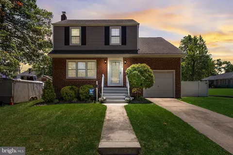 7004 Irving Ave, Pennsauken, NJ 08109