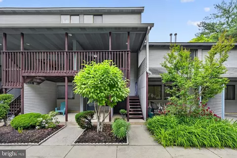 503 Barclay Walk, Cherry Hill, NJ 08034