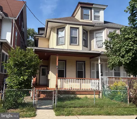 725 Hunter St, Gloucester City, NJ 08030