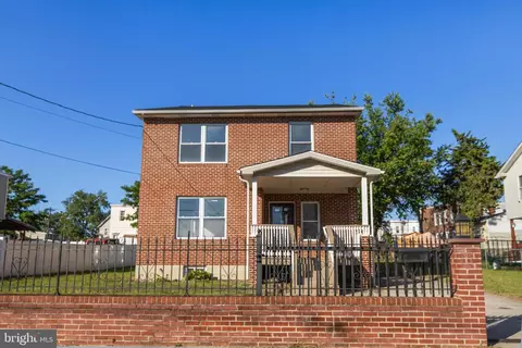 930 Lois Ave, Camden, NJ 08105