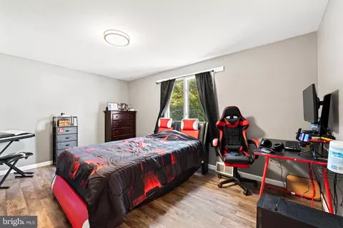 Bedroom - 31 E 3rd Ave, Pine Hill, NJ 08021 photo 1 of 8