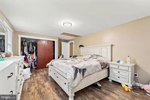 Bedroom - 31 E 3rd Ave, Pine Hill, NJ 08021 photo 4 of 8